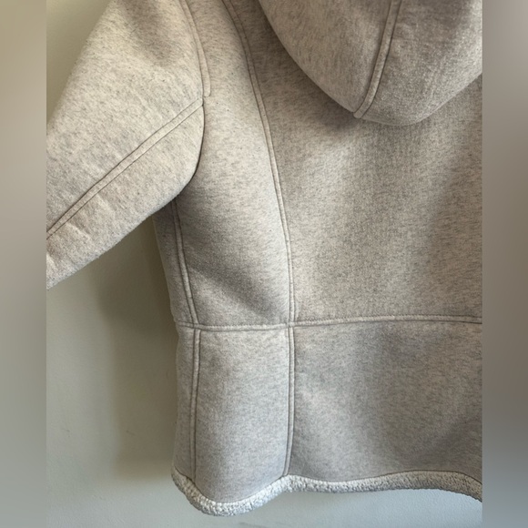 Weatherproof Cozy Jacket - Picture 4 of 13